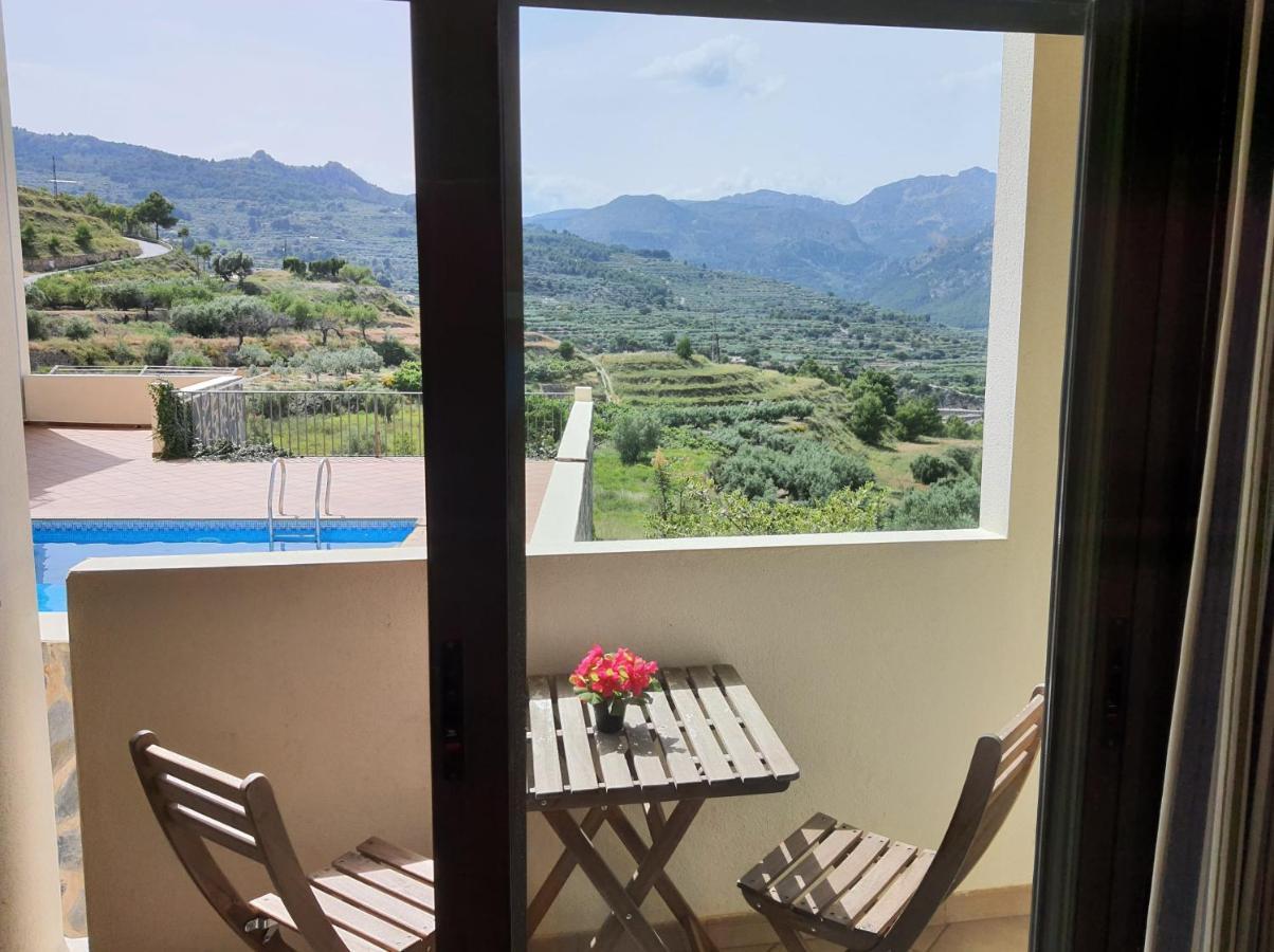 Apartamentos Serrella - Rural Guadalest Benimantell Eksteriør billede