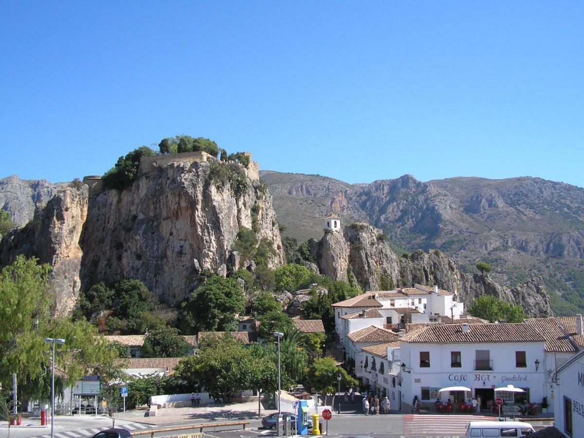 Apartamentos Serrella - Rural Guadalest Benimantell Eksteriør billede